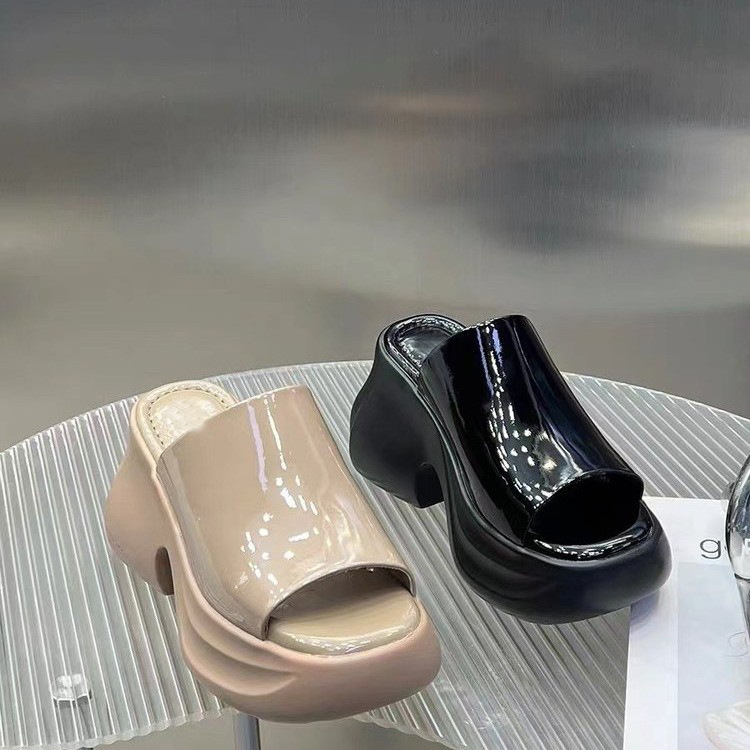 Summer Women's Slippers Fashio - Street Fashion Luxury 评论和价格